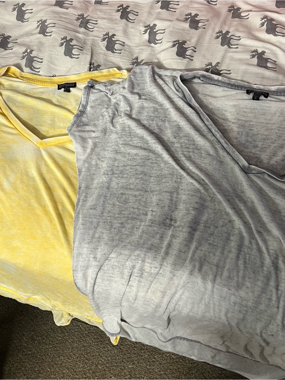 Express Women’s V-Neck Tank Tops - Yellow and Light Gray
